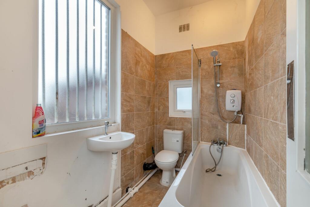 Additional image 18 of Whitby Road, Ellesmere Port, CH65