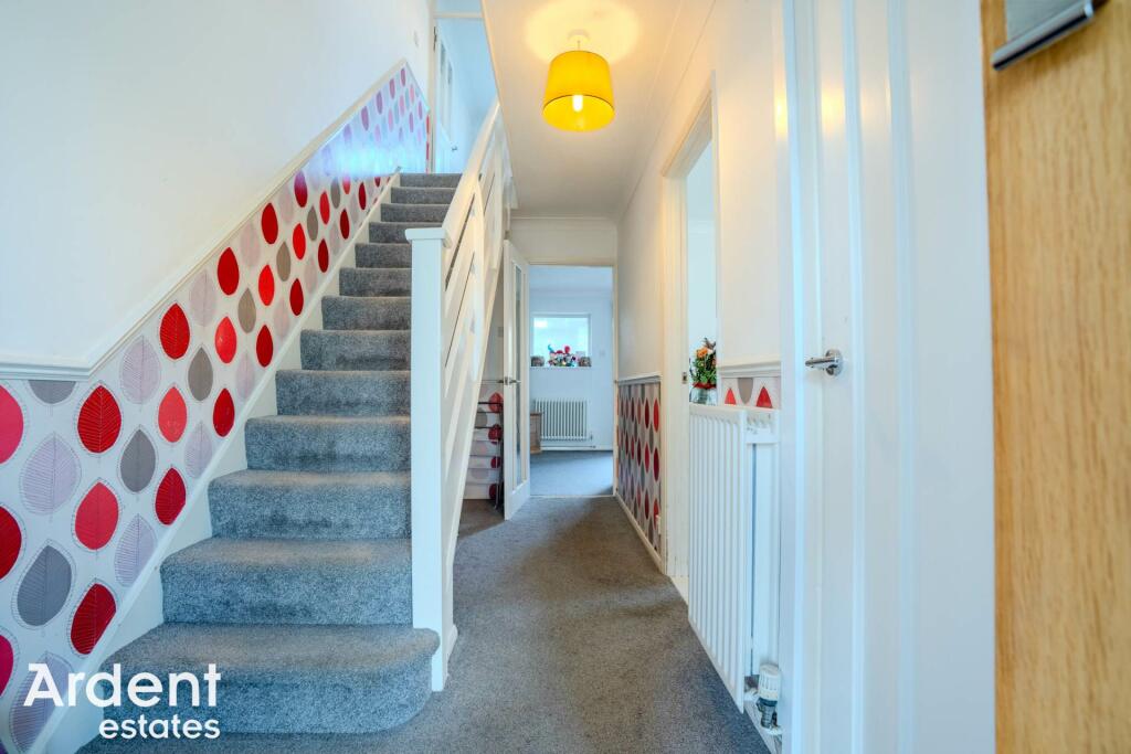 Additional image 3 of Hillary Close, Heybridge