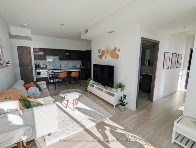 Additional image 6 of 17 Bathurst St Unit 3915