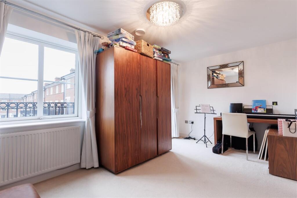 Additional image 21 of Mowbray Close, Epping