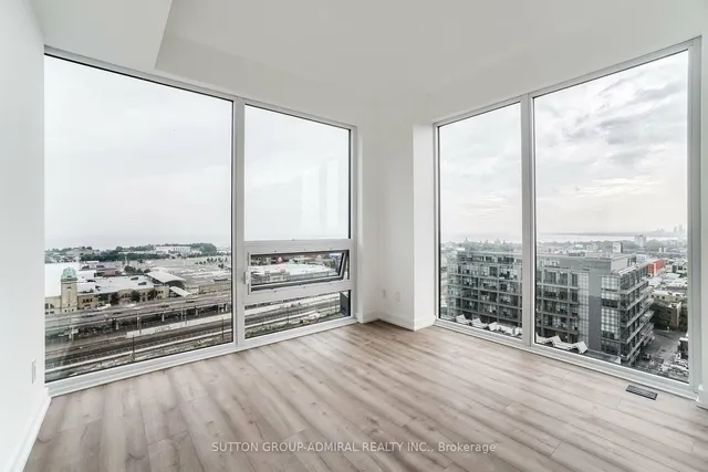 Additional image 21 of 135 East Liberty St Unit 1003