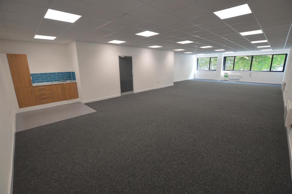 Additional image 7 of Units 14 & 15, Redlands Centre, Redlands, Coulsdon, Surrey, CR5 2HT
