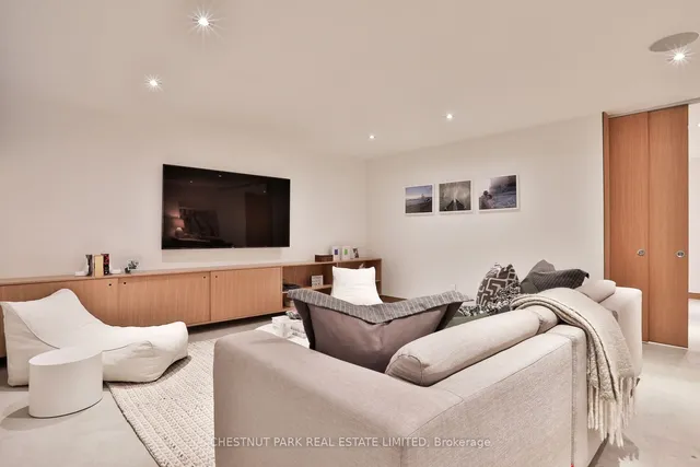 Additional image 32 of 82 Hudson Dr