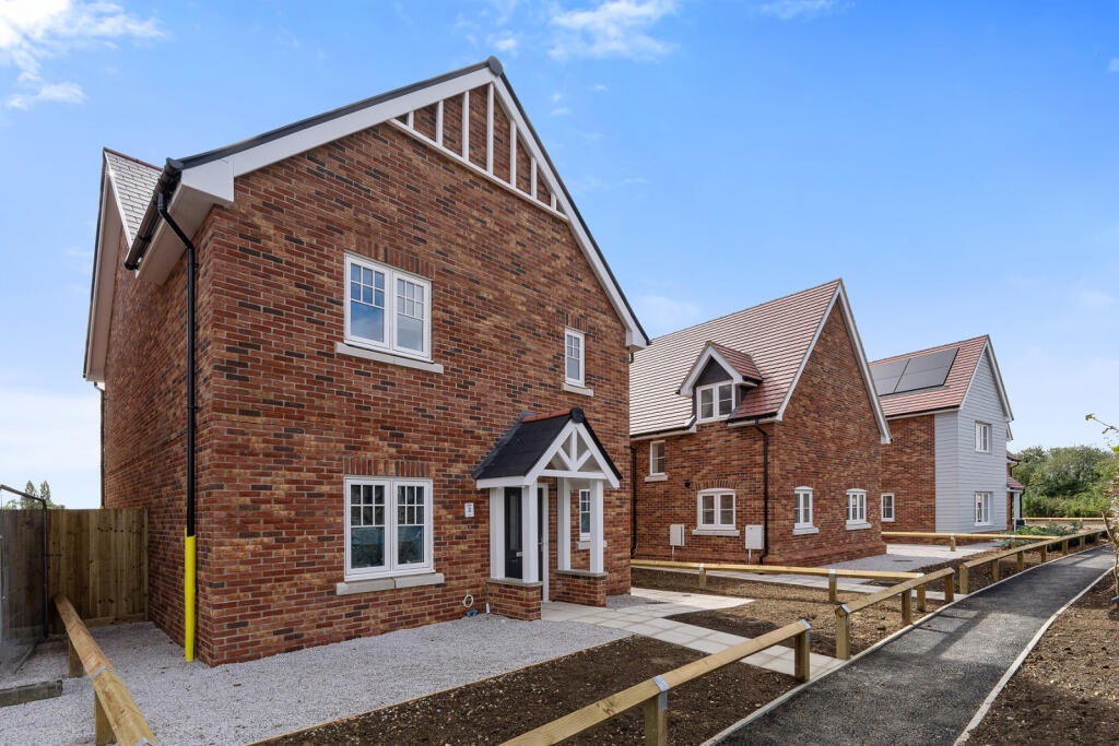 Additional image 28 of Brimstone Place, Little Dunmow, Essex, CM6