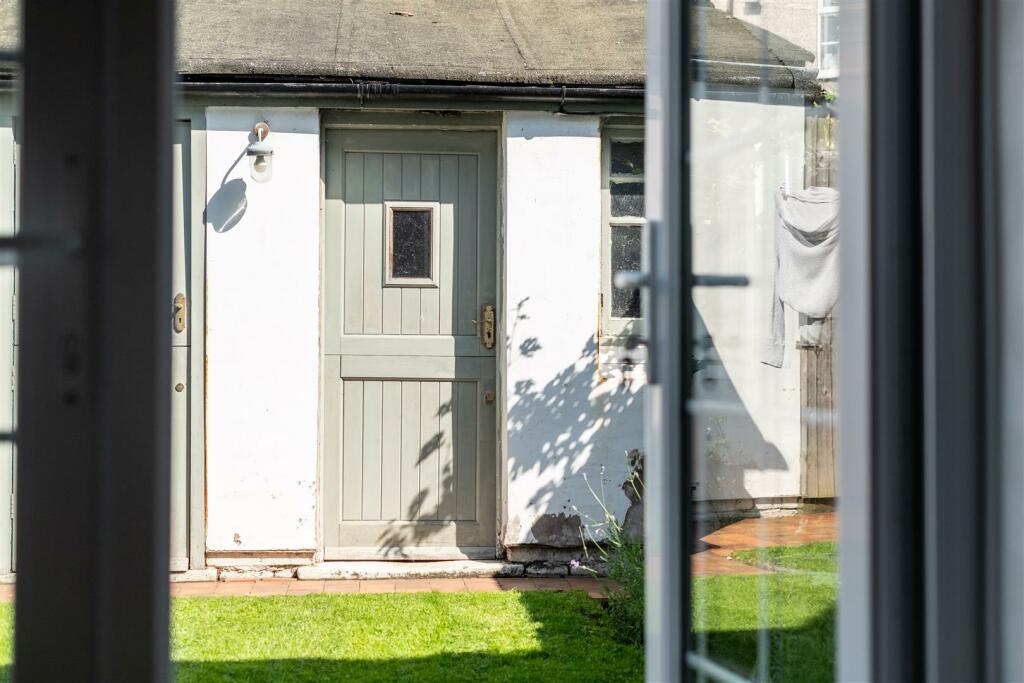 Additional image 26 of Church Lane, Neston