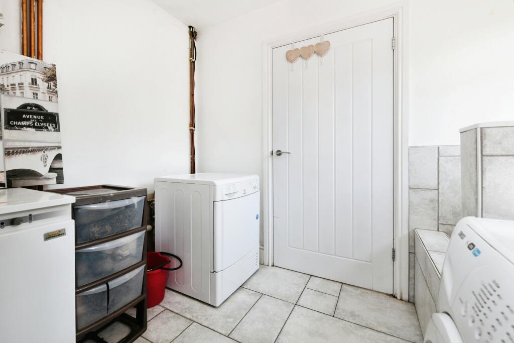 Additional image 4 of Mountview Crescent, SOUTHMINSTER, Essex, CM0