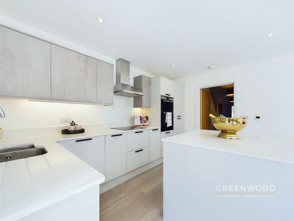 Additional image 11 of Roman Close, Braintree Road, Gosfield, Essex