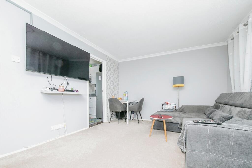 Additional image 5 of Silcock Close, COLCHESTER