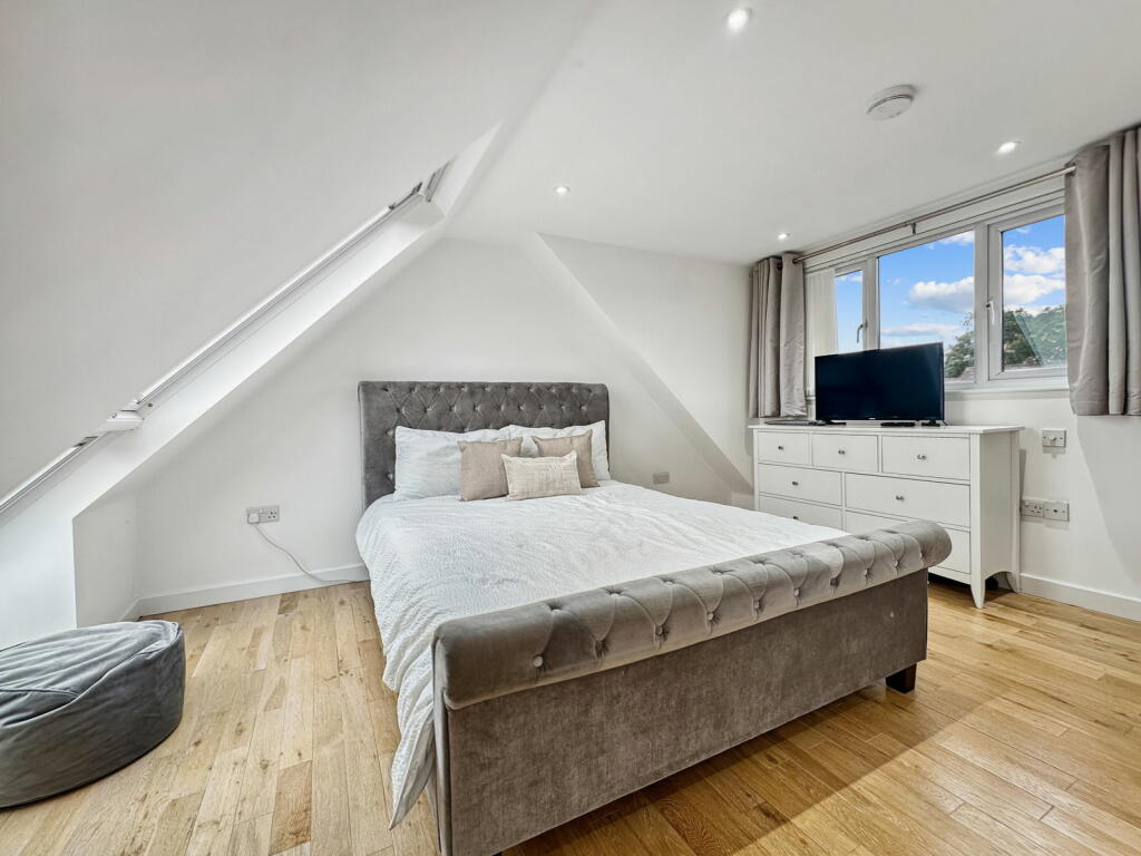 Additional image 8 of Norton Place, Ramsden Heath, Billericay, CM11 1JJ