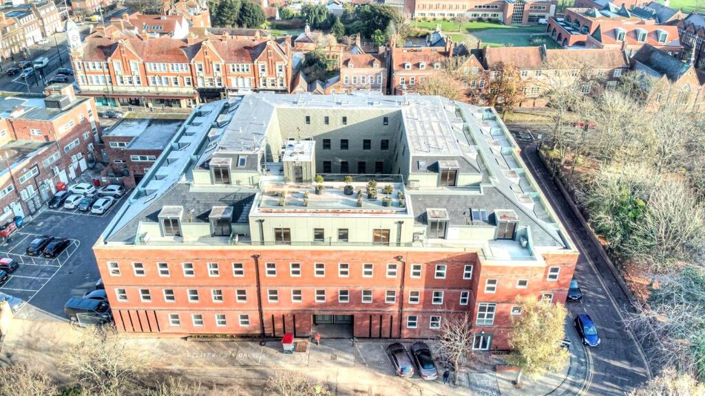 Additional image 13 of Ingrave House, 8 Ingrave Road, CM15