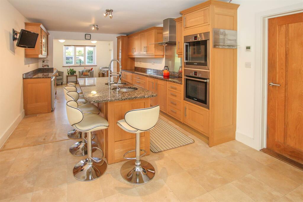 Additional image 5 of Great Fox Meadow, Kelvedon Hatch