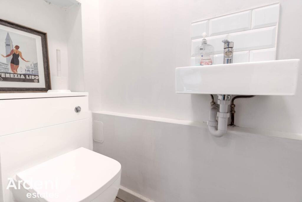 Additional image 10 of Hewitt Walk, Essex