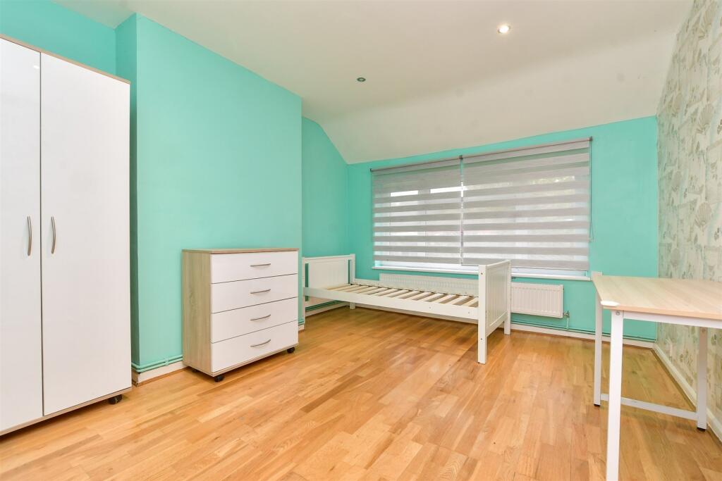 Additional image 6 of Brighton Road, Coulsdon, Surrey