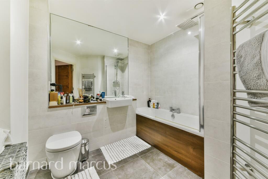 Additional image 5 of West Hill, South Croydon