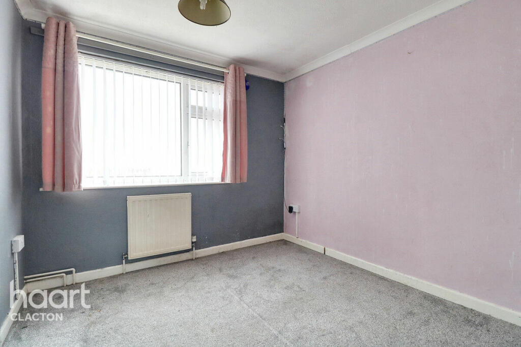 Additional image 8 of Tudor Parade, Clacton-On-Sea