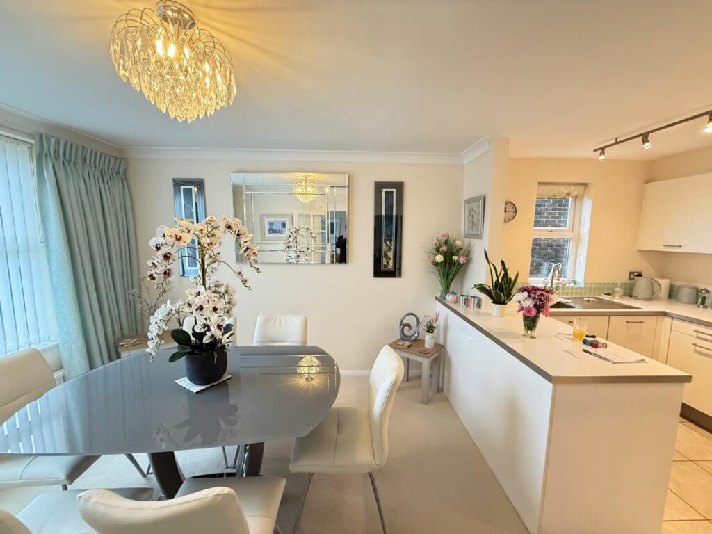 Additional image 4 of THE CRESCENT, FRINTON-ON-SEA