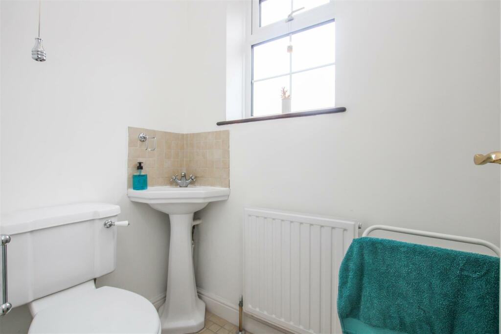 Additional image 11 of ** SIGNATURE HOME ** Cory Drive, Hutton, Brentwood