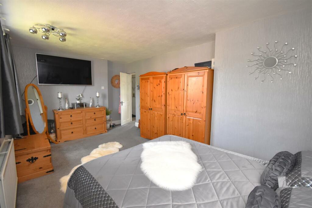 Additional image 13 of Mill Green, Willaston, Neston