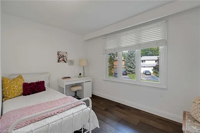 Additional image 18 of 4 Courtsfield Cres