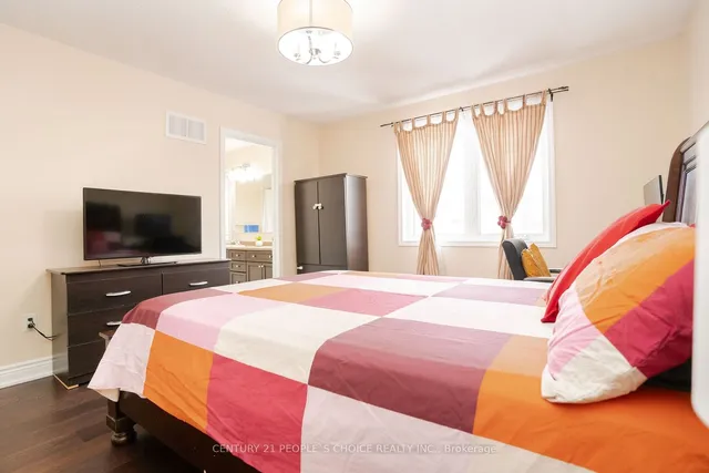 Additional image 24 of 10 Clenston Rd