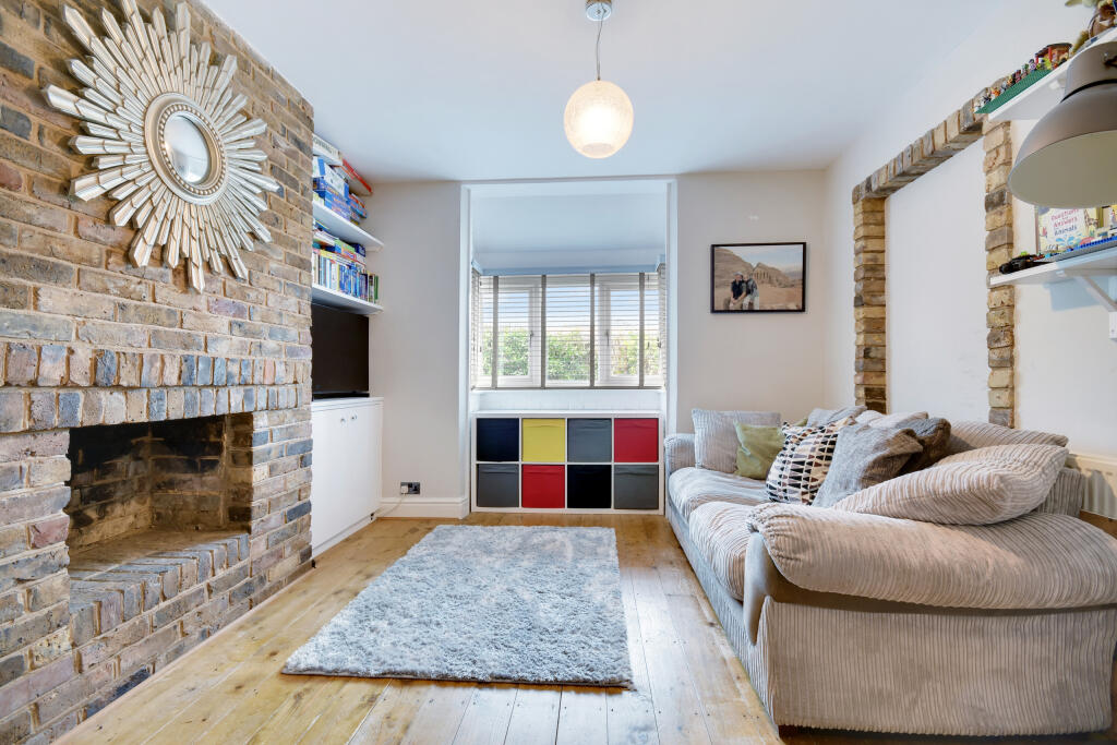 Additional image 6 of Beehive Lane, Chelmsford