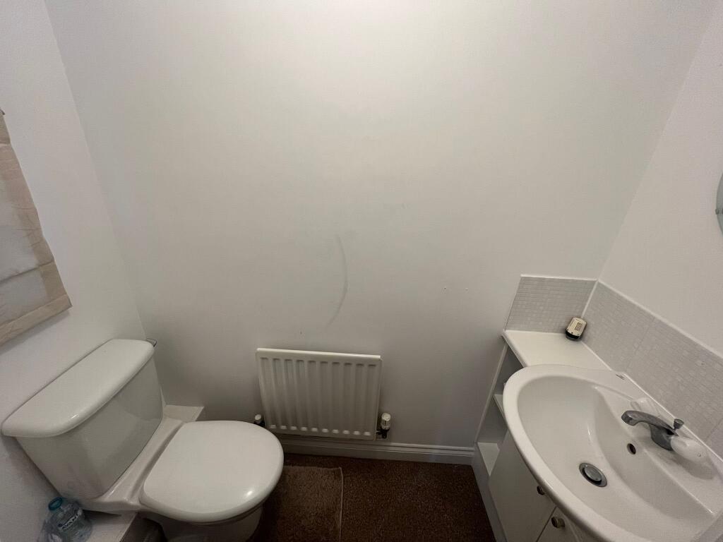 Additional image 9 of Hatcher Crescent, Hythe, Colchester