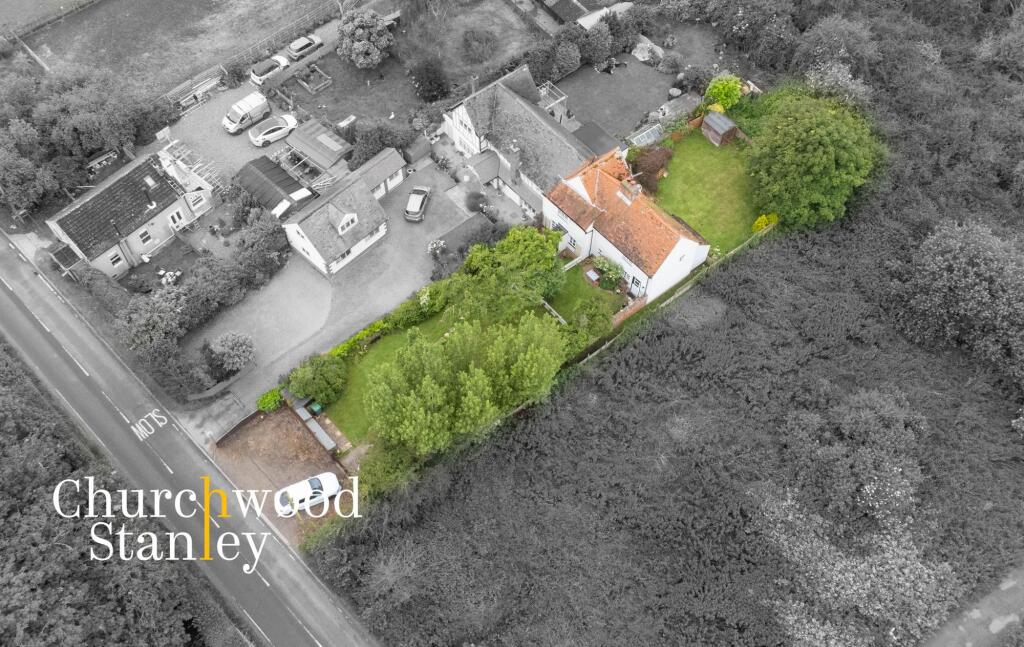 Additional image 5 of Little Clacton Road, Great Holland, CO13