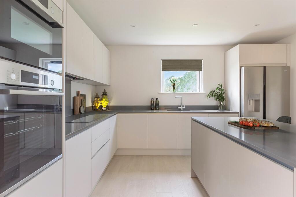 Additional image 4 of Manningtree Park, Mistley, Manningtree