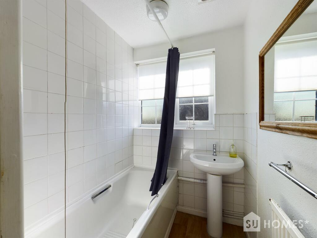 Additional image 10 of Avon Way, Colchester, Essex