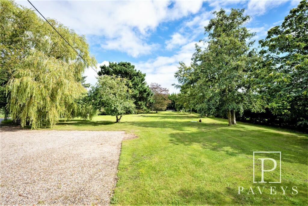 Additional image 52 of Little Clacton Road, Great Holland, Frinton-On-Sea