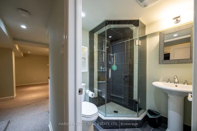 Additional image 29 of 279 BRIAR HILL Ave