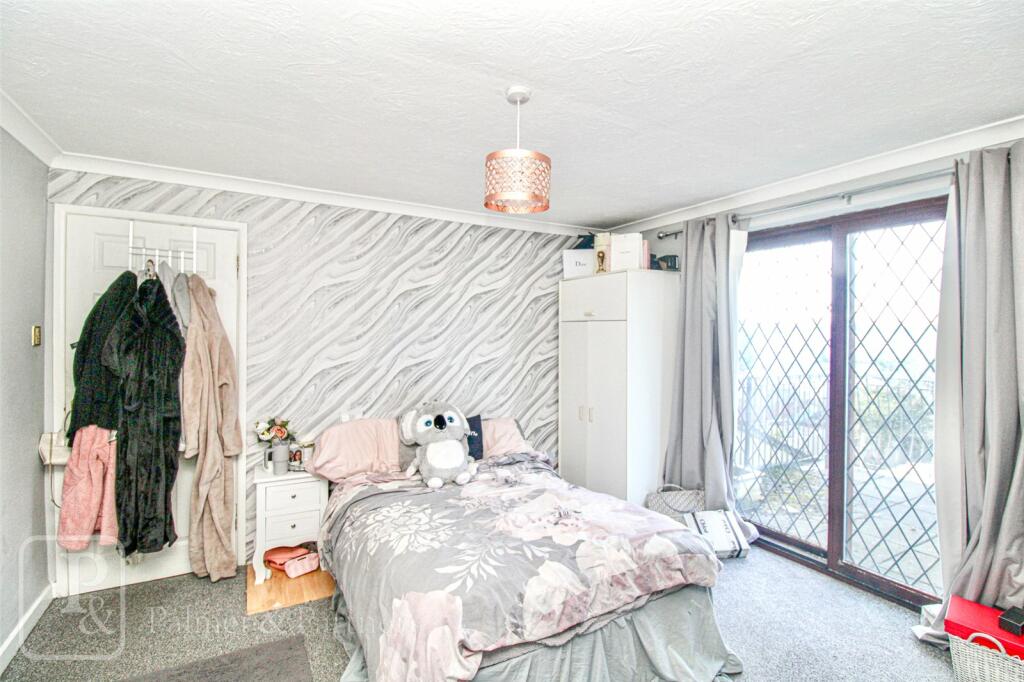 Additional image 25 of Holland Road, Clacton-on-Sea, Essex, CO15