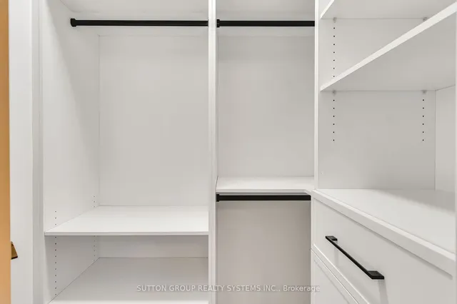 Additional image 32 of 60 Southport St Unit 912