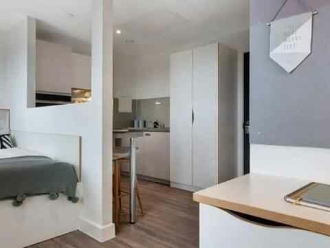 Additional image 3 of Deluxe Ensuite, Magdalen Street, Colchester, Essex, CO1 2ZT