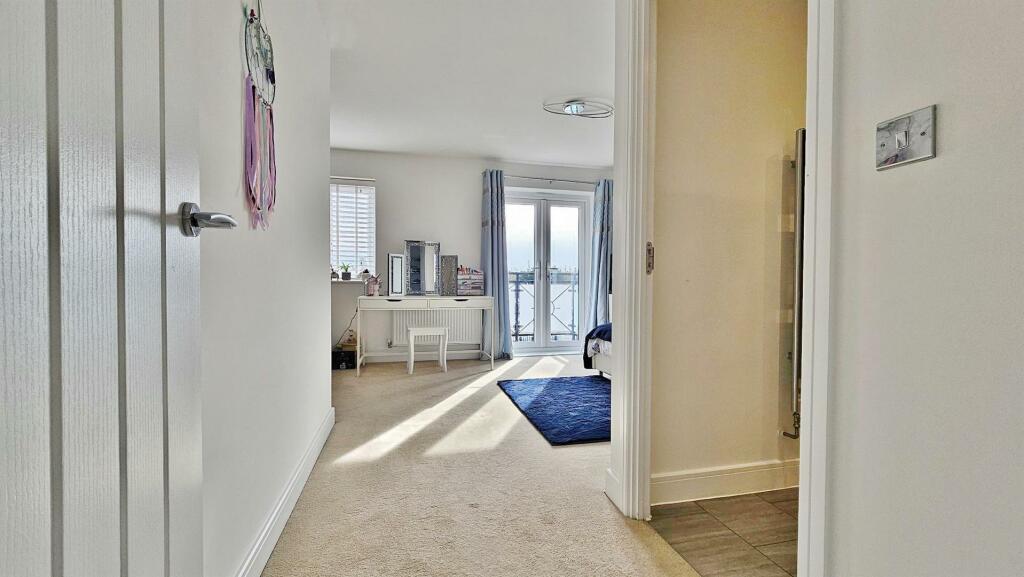 Additional image 14 of Skippers Way, Walton On The Naze