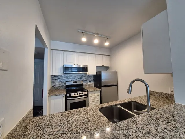 Additional image 6 of 1 Lee Centre Dr Unit 1008