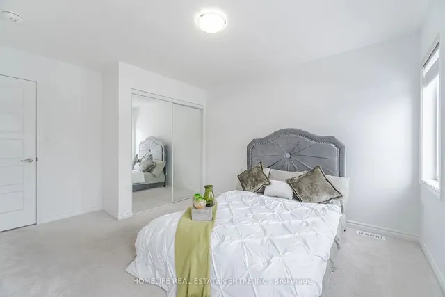 Additional image 26 of 4 Keppel Circ