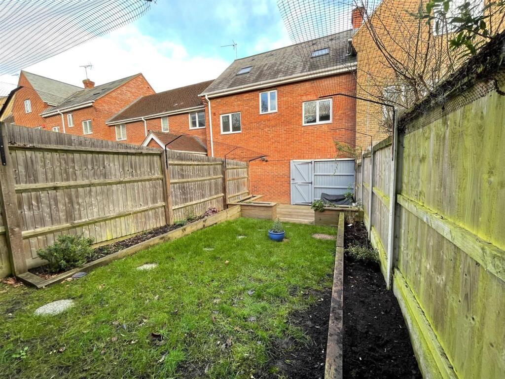 Additional image 28 of Hakewill Way, Colchester