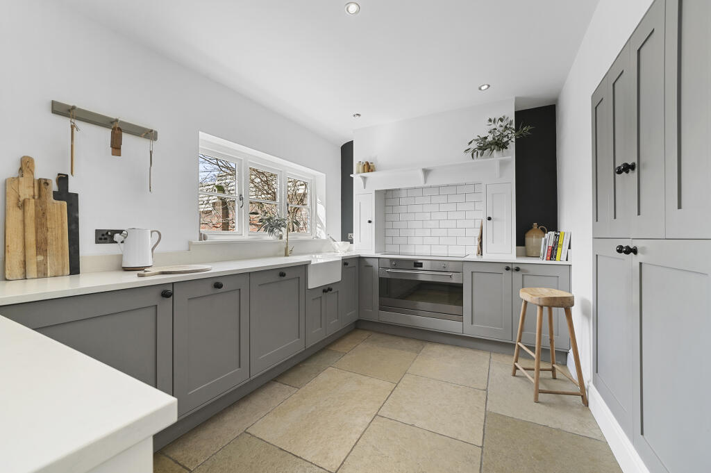 Additional image 7 of The Avenue, West Bergholt, Colchester, Essex, CO6