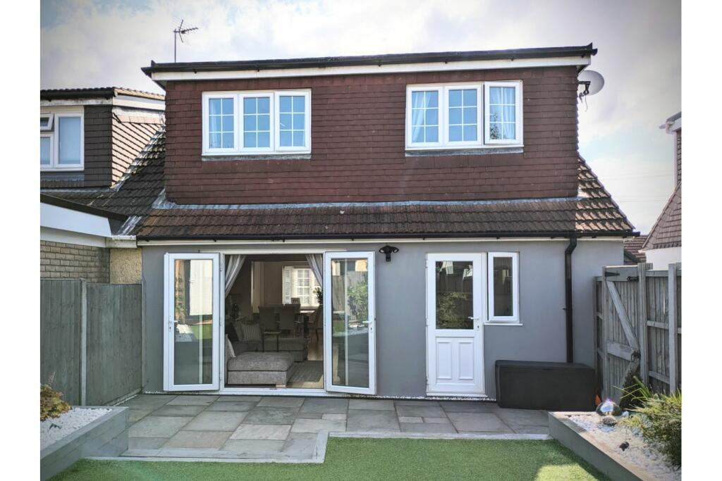 Additional image 16 of Lorraine Close, Billericay, CM11