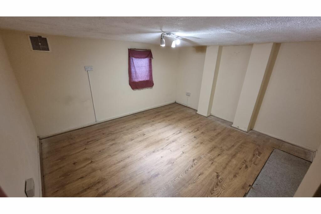Additional image 11 of 22 Avondale Road, South Croydon, CR2