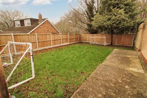 Additional image 15 of Walton Gardens, Hutton, CM13