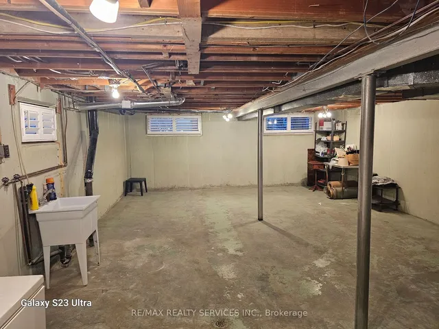 Additional image 37 of 4 Ridgetop Ave