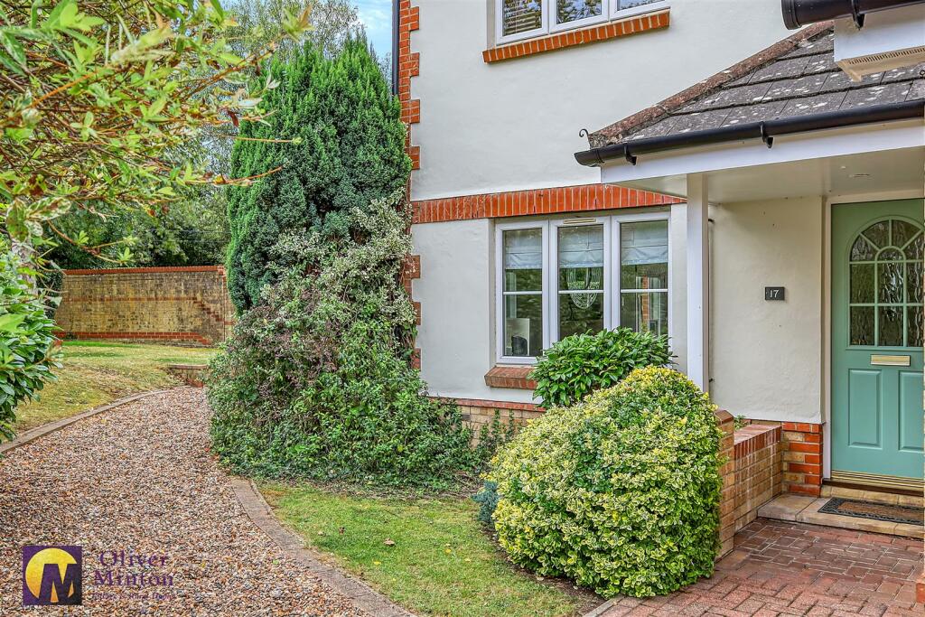 Additional image 50 of Little Brook Road, Roydon