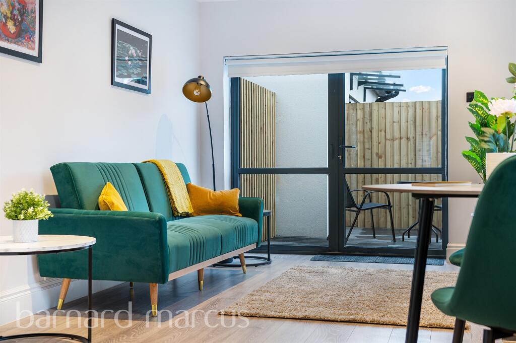 Additional image 2 of Elmhurst Avenue, Mitcham