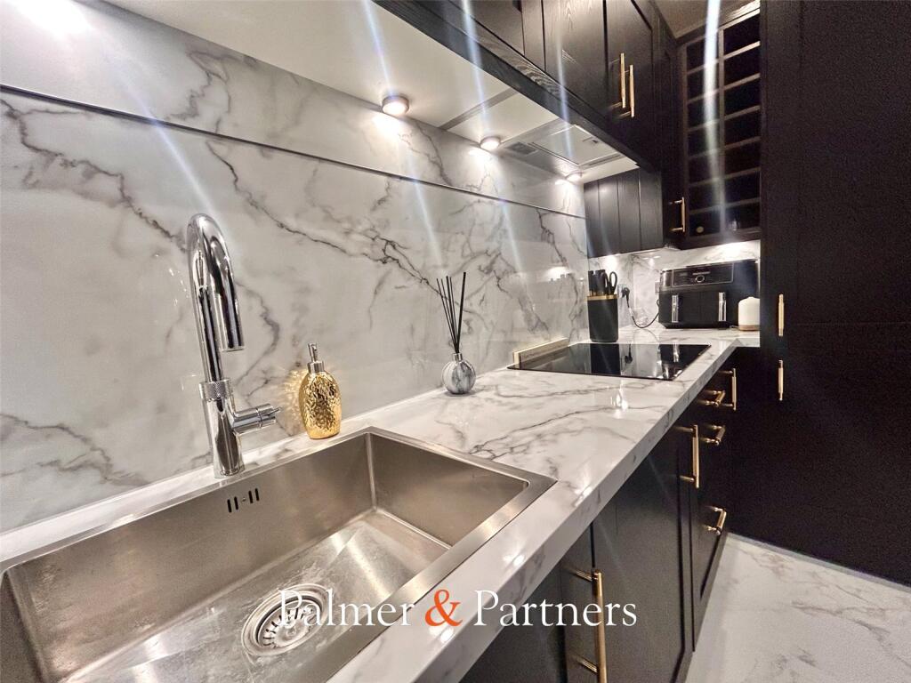 Additional image 9 of Marine Parade East, Clacton-on-Sea, Essex, CO15