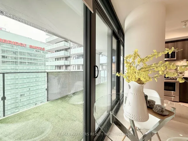 Additional image 8 of 25 Richmond St Unit 1606