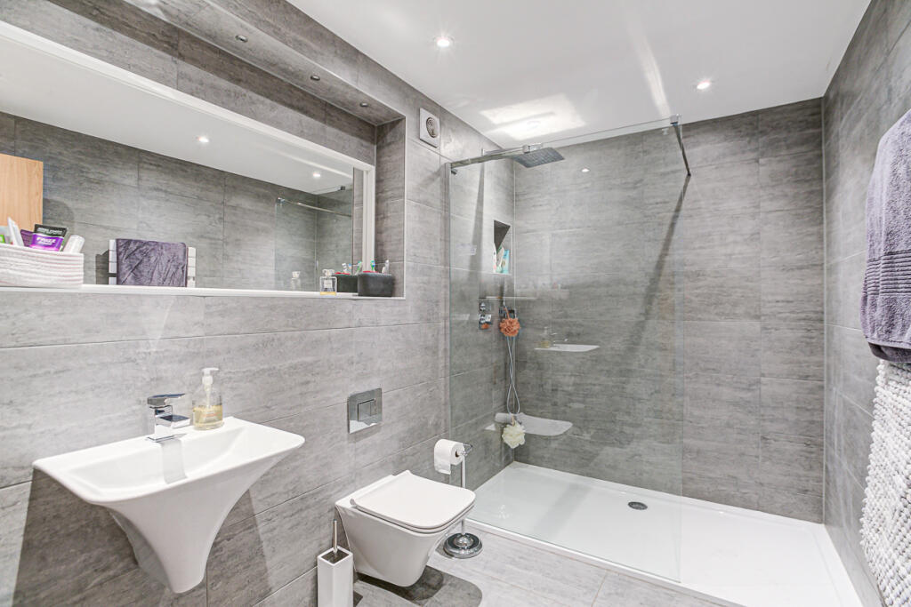 Additional image 9 of Willow Close, Bishop's Stortford, Hertfordshire, CM23
