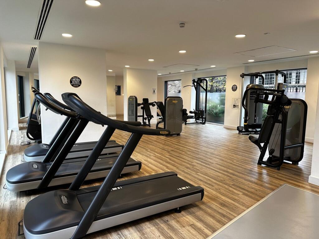 Additional image 23 of Cherry Orchard Road, Croydon, CR0