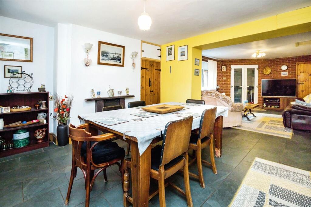 Additional image 10 of Denbigh Road, Hendre, Yr Wyddgrug, Denbigh Road, CH7